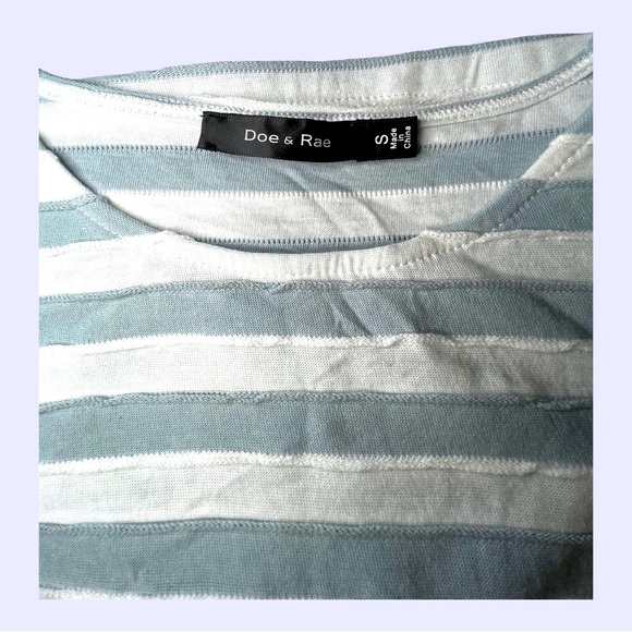 NWT Doe & Rae Blue White Striped Tank Top Women's Size Small Sleeveless. - Picture 3 of 3